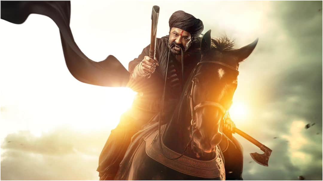 Balakrishna 109th film NBK 109 titled as Daaku Maharaaj Watch teaser NBK 109 Title Teaser: 'డాకు మహారాజ్'గా గుర్రంపై వచ్చిన బాలయ్య... ఎన్‌బికే 109 టైటిల్‌తో పాటు రిలీజ్ డేట్ చెప్పేశారోచ్