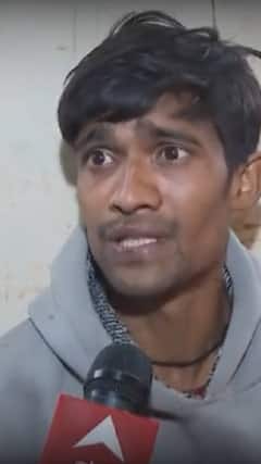 Jhansi Fire Tragedy: झांसी में बच्चों के परिजनों का दर्द आपको रुला देगा | ABP Shorts