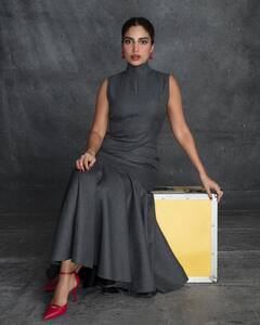 Bhumi Pednekar Shows Her Minimalist Side In A Grey Turtleneck Outfit, PICS