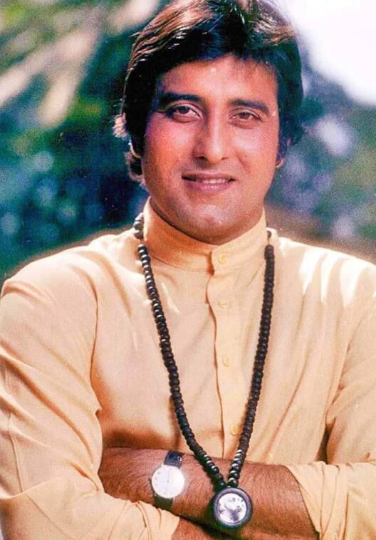 Vinod Khanna was a superstar in the 1970s but then he took a break from Bollywood and joined Osho Ashram in America.