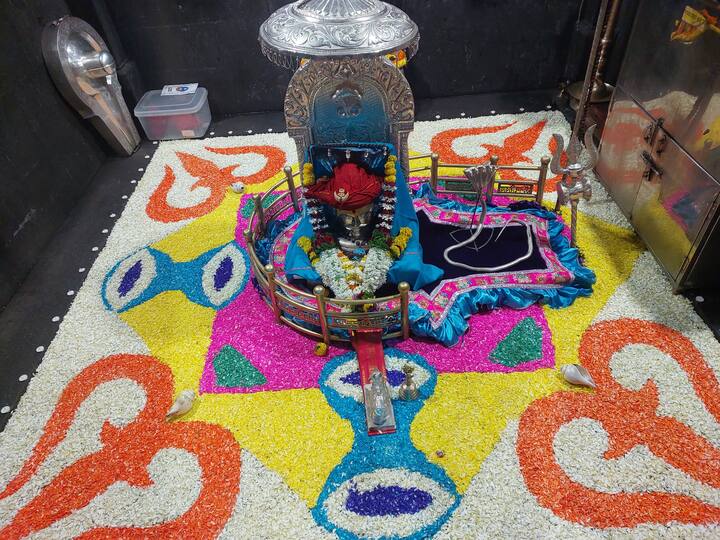 तारकासूरासोबत युद्ध करुन श्री महादेव हे दमून ज्या ठिकाणी बसले, तेथून त्यांच्या अंगातून घामाच्या धारा नदी रूपात वाहू लागल्या. या नदीला भीमानदी किंवा भिवरा असं नाव पडलं. ही नदी पंढरपुरला चंद्रकोरी सारखी वाहते म्हणून तिला पुढे चंद्रभागा म्हणतात.