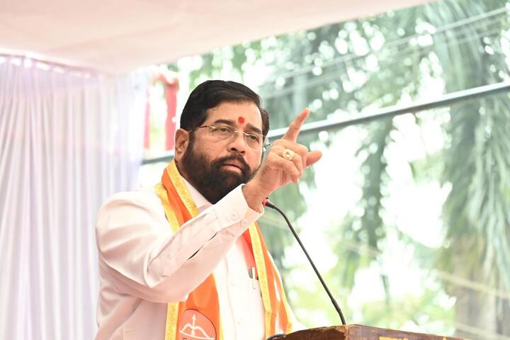 विरोधकांच्या अपशब्दाला उत्तर म्हणून अपशब्द वापरल्यास तर त्यांचा डावपेचांना आपण बळी पडू आणि लोकांसमोरआपली चुकीची प्रतिमा उभी राहिल.