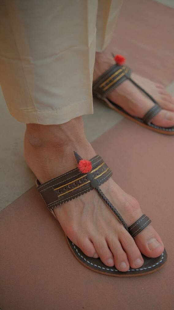 जर 'या' विधानसभा मतदारसंघात चपला घालून चपला घालून गेलात तर कार्यवाही होणार का?