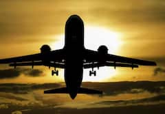 ਜ਼ਮੀਨ ਤੋਂ ਕਿੰਨੀ ਉਚਾਈ 'ਤੇ ਉੱਡਦਾ ਹੈ ਇੱਕ ਹਵਾਈ ਜਹਾਜ਼ ? ਜਾਣੋ ਸਹੀ ਜਵਾਬ