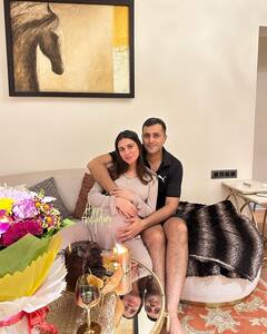 Mom-To-Be Shraddha Arya Celebrates Love-Filled Wedding Anniversary, PICS