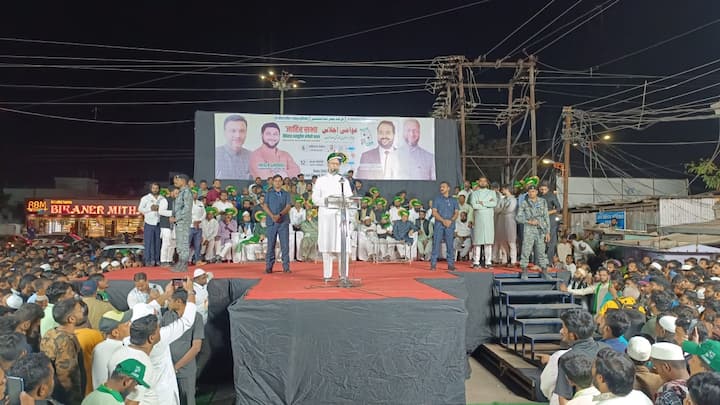 महाराष्ट्र विधानसभा चुनाव को लेकर सियासी पारा बढ़ा हुआ है. इसी बीच औरंगाबाद में असदुद्दीन ओवैसी ने महायुती पर जमकर निशाना साधा है.