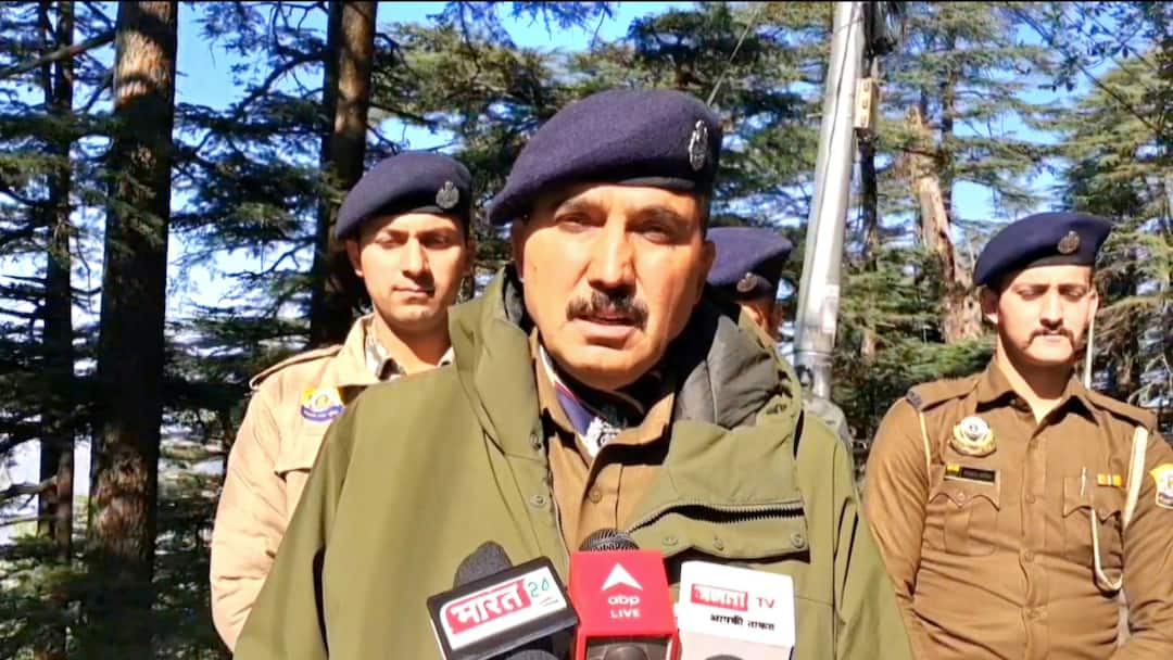 शिमला पुलिस के 'ऑपरेशन क्लीन' में पंजाब के तीन आरोप चिट्टे के साथ गिरफ्तार Shimla Police Operation Clean Three accused from Punjab arrested with chitta action taken against 512 ann शिमला पुलिस के 'ऑपरेशन क्लीन' में पंजाब के तीन आरोप चिट्टे के साथ गिरफ्तार