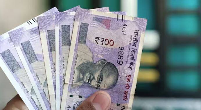 ਮਾਲਦੀਵ: ਮਾਲਦੀਵ ਦੀ ਕਰੰਸੀ ਦਾ ਨਾਂ ਵੀ ਰੁਪਿਆ ਹੈ। ਮਾਲਦੀਵ ਵਿੱਚ ਸੈਰ ਸਪਾਟਾ ਉਦਯੋਗ ਬਹੁਤ ਵਿਕਸਤ ਹੈ ਅਤੇ ਇੱਥੇ ਭਾਰਤੀ ਰੁਪਿਆ ਵੀ ਸਵੀਕਾਰ ਕੀਤਾ ਜਾਂਦਾ ਹੈ।