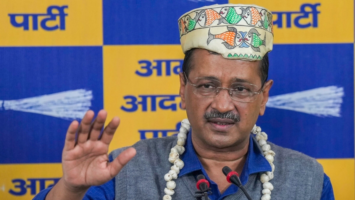 ‘कौरवों के पास अथाह पैसा था लेकिन…’, दिल्ली में सियासी हलचल के बीच बोले अरविंद केजरीवाल