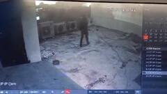 ज्वैलरी शोरूम में चोरी की कोशिश नाकाम, चोर ने होम एप्लाइंस की दुकान को बनाया निशाना, CCTV में कैद हुई वारदात