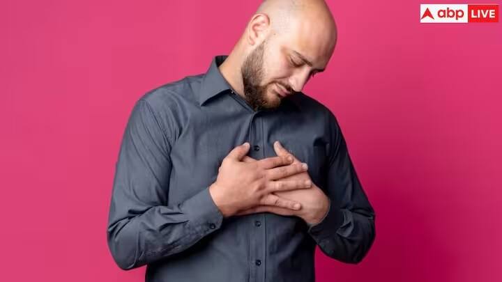 તમારું વજન જાળવી રાખો: સ્થૂળતા એક-બે નહીં પરંતુ અનેક રોગોનું કારણ બને છે. સ્થૂળતાના કારણે ડાયાબિટીસ અને હાઈ બ્લડ પ્રેશર જેવી ગંભીર બીમારીઓ પણ થઈ શકે છે. તેથી, તમારું વજન જાળવી રાખવું ખૂબ જ મહત્વપૂર્ણ છે. ખાસ કરીને આજકાલ જે રીતે બાળકોનું વજન વધી રહ્યું છે તે જોતા ભવિષ્યમાં તેઓ આ ગંભીર સમસ્યાઓનો ભોગ બની શકે તેવી ભીતિ છે.