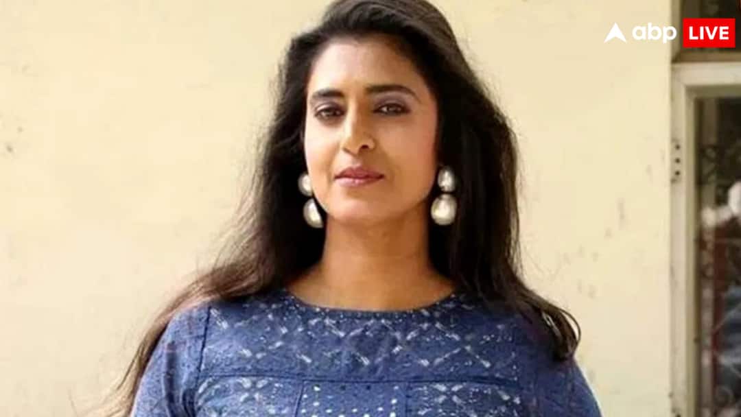 तमिल समुदाय को लेकर तमिल अभिनेत्री कस्तूरी शंकर ने ऐसा क्या कहा, जाना पड़ गया जेल What did Tamil actress Kasturi Shankar say about the Tamil community, she had to go to jail. तमिल समुदाय को लेकर तमिल अभिनेत्री कस्तूरी शंकर ने ऐसा क्या कहा, जाना पड़ गया जेल