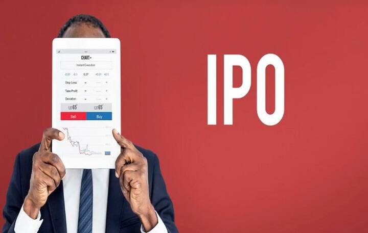 C2C अॅडव्हान्सड सिस्टम्स या कंपनीचाही आयपीओ 22 नोव्हेंबर रोजी गुंतवणुकीसाठी खुला होणार आहे. या आयपीओत तुम्ही 26 नोव्हेंबरपर्यंत गुंतवणूक करू शकाल. या आयपीओचा किंमत पट्टा 214-226 रुपये प्रति शेअर आहे.