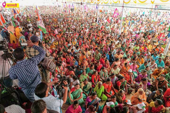 बारामतीमध्ये अजित पवारांची देखील सांगता सभा पार पडली.