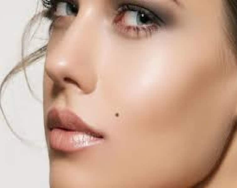 Unlucky Moles on Body  Caution Moles in these 6 boby part  are bad luck, not believed to be good Unlucky Moles on Body: સાવધાન આ 6 અંગમાં તલ, નોતરે છે દુર્ભાગ્ય,નથી માનતો શુભ