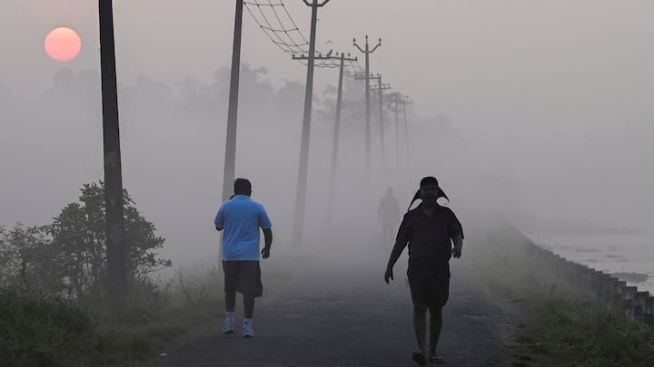 আরও নামল পারদ। আজ কলকাতার সর্বনিম্ন তাপমাত্রা ১৮ দশমিক ৮ ডিগ্রি সেলসিয়াস।