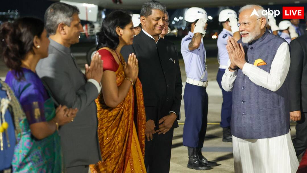 G20 समिट में भाग लेने के लिए ब्राजील पहुंचे PM मोदी, हुआ जोरदार स्वागत PM Modi arrives in Brazil to participate in G20 summit, gets warm welcome G20 समिट में भाग लेने के लिए ब्राजील पहुंचे PM मोदी, हुआ जोरदार स्वागत