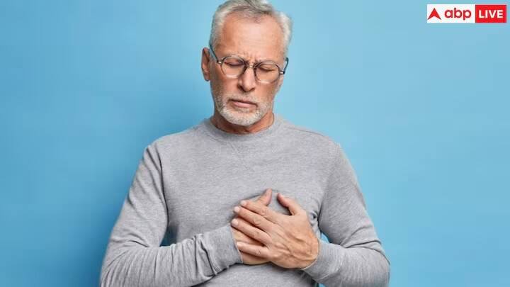 વોક: સૌ પ્રથમ તમારી જીવનશૈલીમાં ચાલવાનો સમાવેશ કરો. જો તમે ભારે અથવા તીવ્ર વર્કઆઉટ્સ ન કરો તો કોઈ વાંધો નથી. પરંતુ જો તમે દિવસમાં ઓછામાં ઓછા 8 થી 9 હજાર પગલાં ન ચાલો તો તે તમારા હૃદયના સ્વાસ્થ્યને નુકસાન પહોંચાડી શકે છે.