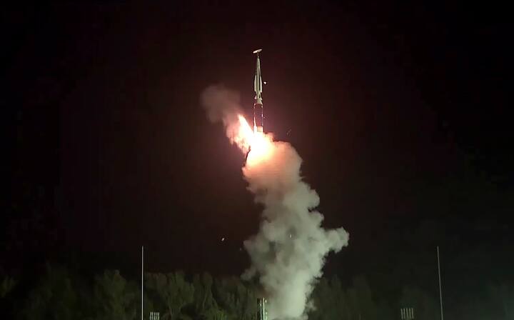 दुनिया के कुछ ही देशों के पास ही ये हाइपरसोनिक मिसाइल है. इन देशों की लिस्ट में फ्रांस, जर्मनी, ऑस्ट्रेलिया, जापान और इजराइल जैसे देश हैं. अब भारत भी इस सूची में शामिल हो गया है.