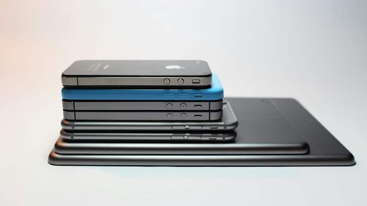 India Sees A Surge In Smartphone Exports As Shipments Surpass $2 Billion In October India Sees A Surge In Smartphone Exports As Shipments Surpass $2 Billion In October