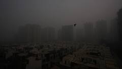 IMD Weather Update: उत्तर भारत में गिरेगा तापमान तो दक्षिण भारत के कुछ हिस्सों में बारिश का अनुमान, जानें मौसम का हाल