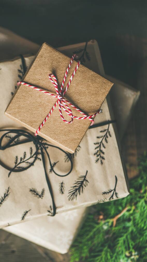 Gift Ideas: Create A Romantic Aroma Package For Your Soon-To-Be-Married Friends 