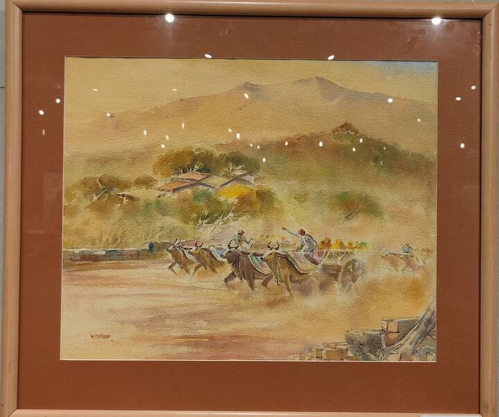 इस एग्जीबिशन में लगभग 100 पेंटिंग डिस्प्ले की गई है और चित्रकारों ने अपने पेंटिंग में राजस्थान के सारे रंगों को दिखाने की कोशिश की है. जैसे राजस्थान के मॉन्यूमेंट्स, राजस्थानी डांस-कल्चर और कुछ एब्स्ट्रेक्ट आर्टवर्क भी आपको इस एग्जीबिशन में देखने को मिलेंगे.