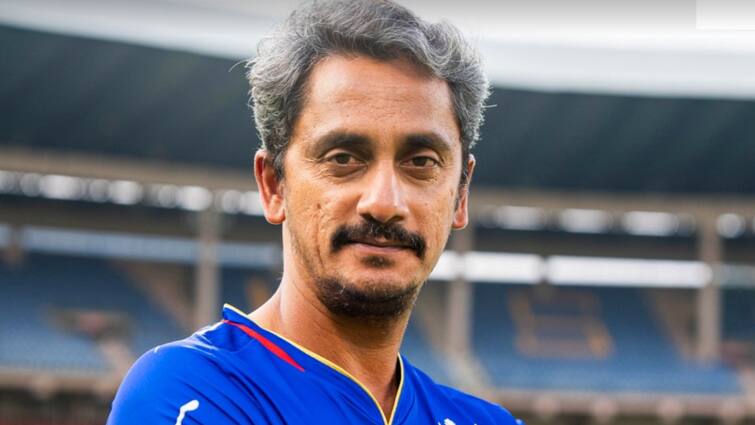 Omkar salvi appointed RCB team new bowling coach ahead of IPL Mega auctions RCB Bowling coach : ”கப் எடுத்து வைங்க ராஜேந்தர்” பீதியில் எதிரணிகள்.. மிரட்ட போகும் ஆர்சிபி-யின் புதிய பவுலிங் கோச்