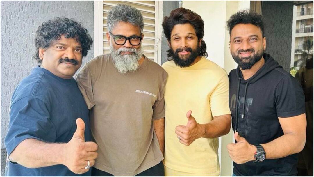 Allu Arjun - Devi Sri Prasad: బన్నీ అండ్ సుక్కుతో దేవి... వాళ్ల మధ్య గొడవల్లేవ్, పుకార్లకు చెక్ పెట్టేలా చంద్రబోస్ ఫోటోలు Pushpa 2 Lyricist Oscar Winner Chandra Bose shares photos with All Arjun Sukumar Devi Sri Prasad Allu Arjun - Devi Sri Prasad: బన్నీ అండ్ సుక్కుతో దేవి... వాళ్ల మధ్య గొడవల్లేవ్, పుకార్లకు చెక్ పెట్టేలా చంద్రబోస్ ఫోటోలు