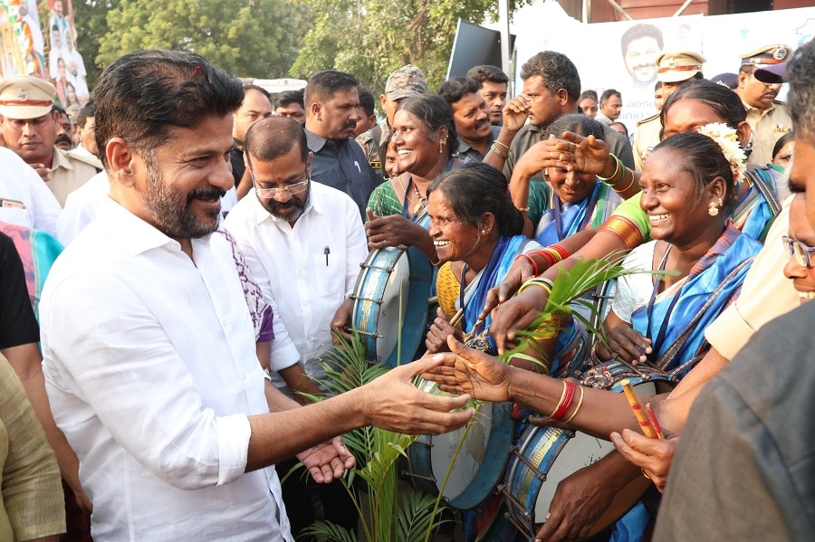 Revanth Reddy: కేసీఆర్ అనే మొక్కను మళ్లీ మొలకెత్తనివ్వం, రాసి పెట్టుకోండి- వరంగల్ సభలో రేవంత్ రెడ్డి సంచలనం