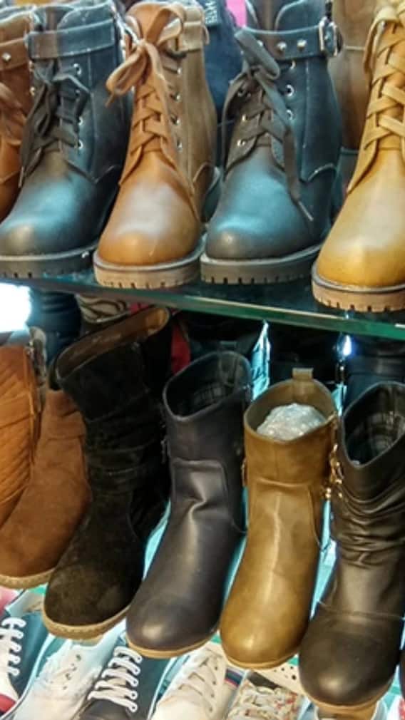 लेदर का सामान खरीदने के लिए दिल्ली में इन मार्केट को जरूर एक्सप्लोर करें