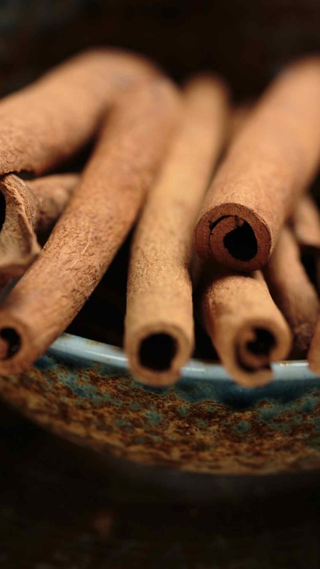 दालचीनी मुख्य रुप से चार प्रकार की होती हैं