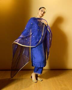 Sonakshi Sinha Photos: મહેંદી લુક માટે પરફેક્ટ છે સોનાક્ષી સિન્હાનો આ બાંધણી સૂટ, કિંમત સાંભળીને ચોંકી જશો