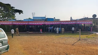 Kolhapur District Assembly Constituency : कोल्हापूर जिल्ह्यात पहिल्या दोन तासात कोल्हापूर उत्तर अन् कागलमध्ये सर्वाधिक चुरस! किती टक्के मतदान?