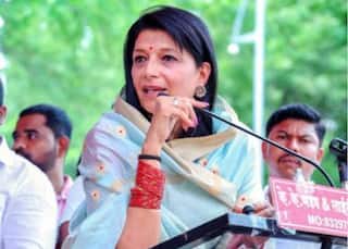 बारामतीत हायव्होल्टेज ड्रामा, युगेंद्र पवारांची आई मतदानकेंद्रावर, अजितदादा गटाच्या कार्यकर्त्यांवर संतापल्या