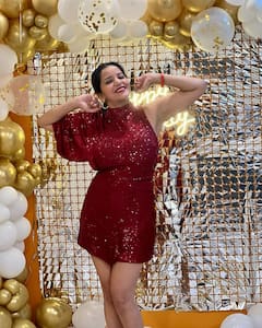 Monalisa Birthday: अपनी बर्थडे पार्टी में रेड ड्रेस पहन मोनालिसा ने लगाया ग्लैमर का तड़का, शेयर की इनसाइड तस्वीरें