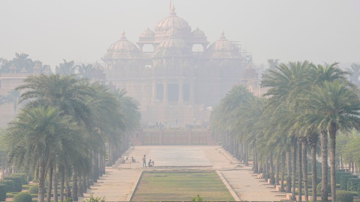 After GRAP IV Measures, Delhi AQI Improves To 'Very Poor'; But Pollution Concerns Remain