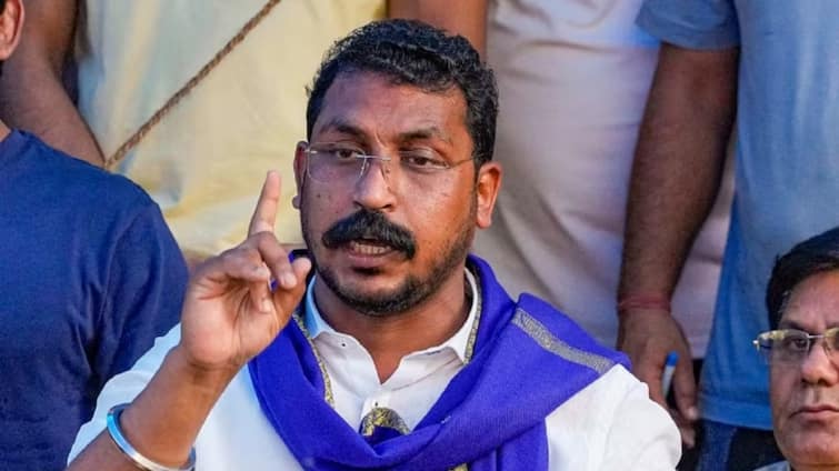 nagina mp Chandrashekhar Azad, enraged over Sambhal violence makes big claim तो छिन जाएगी सीएम की कुर्सी... संभल हिंसा पर भड़के नगीना सांसद चंद्रशेखर आजाद का बड़ा दावा
