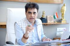 Gandhinagar: શાળા સંચાલકો સામે સરકારની લાલ આંખ, શિયાળામાં ચોક્કસ રંગનું સ્વેટર પહેરવા બાળકો પર દબાણ કરશે તો થશે કાર્યવાહી