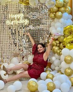 Monalisa Birthday: મોનાલિસાએ પોતાની બર્થડે પાર્ટીમાં લાલ ડ્રેસ પહેરીને આપ્યા ગ્લેમરસ પોઝ,શેર કરી ઈનસાઈડ તસવીરો