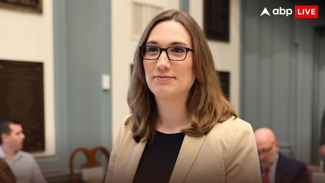 ट्रांसजेंडर महिला सांसद यूज करेंगी कौन सा बाथरूम? अमेरिकी संसद में मचा इस सवाल पर बवाल Sarah McBride first transgender female MP in America not allowed to use ladies toilet in capitol hill after Nancy Mace protest ट्रांसजेंडर महिला सांसद यूज करेंगी कौन सा बाथरूम? अमेरिकी संसद में मचा इस सवाल पर बवाल