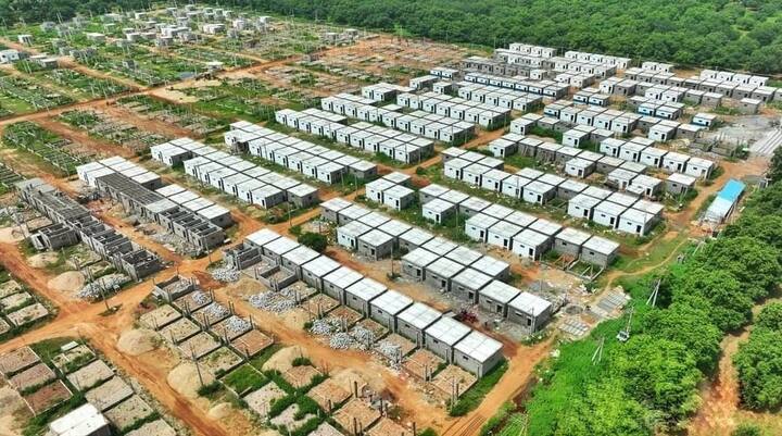 సేల్ డీడ్ ప్రక్రియ పూర్తైన అనంతరం స్టాంప్ డ్యూటీ, రిజిస్ట్రేషన్ ప్రక్రియ పూర్తి చేయాలి. ఇది ఫ్లాట్ కొనుగోలుదారునికి అసలైన రుజువుగా పరిగణిస్తారు.