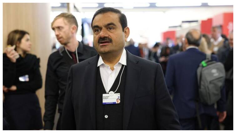 gautam-adani-net-worth-drops-by-12-billion-dollar-after-adani-group-stocks-crash-on-bribery-charges Adani Stocks: અદાણીના શેરમાં સુનામીના કારણે રોકાણકારોને રૂ. 2 લાખ કરોડનું નુકસાન, ગૌતમ અદાણીની નેટવર્થમાં 12 અરબ ડોલરનો ઘટાડો