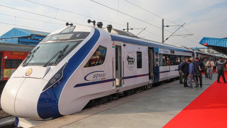 Hazrat Nizamuddin-Bound Vande Bharat Express Gets Delayed By 11 Hours Due To Technical Snag