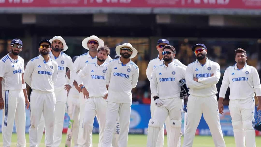 IND vs AUS 1st Test: दो विकेटकीपर के साथ उतरेगी टीम इंडिया? रोहित-गिल-जडेजा रहेंगे बाहर; जानें प्लेइंग इलेवन india vs australia 1st test playing xi perth rohit sharma shubhman gill border gavaskar trophy 2024 ind vs aus IND vs AUS 1st Test: दो विकेटकीपर के साथ उतरेगी टीम इंडिया? रोहित-गिल-जडेजा रहेंगे बाहर; जानें प्लेइंग इलेवन