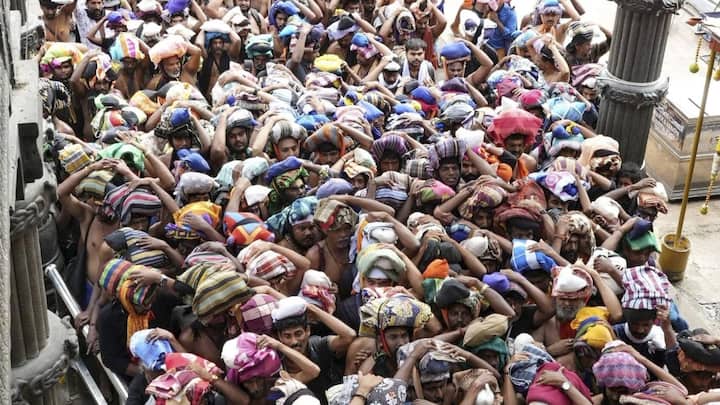 சபரிமலை ஐயப்பன் கோயிலில் முதியோர் மற்றும் குழந்தைகள் விரைவாகவும், சிரமமின்றியும் தரிசனம் செய்யும் வகையில் தனிப்பாதை அமைக்கப்பட்டுள்ளது.