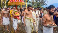 Sabarimala: சபரிமலை செல்லும் பக்தர்கள் கவனத்திற்கு..நீங்கள் தெரிந்துகொள்ள வேண்டியவை!