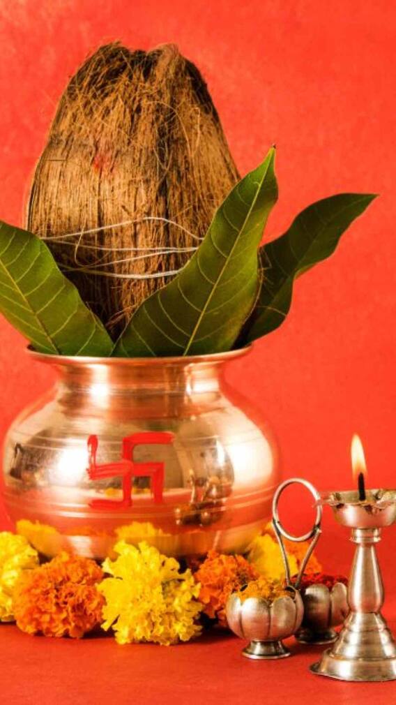 దేవుడికి కొట్టే కొబ్బరికాయను కడుగుతున్నారా!