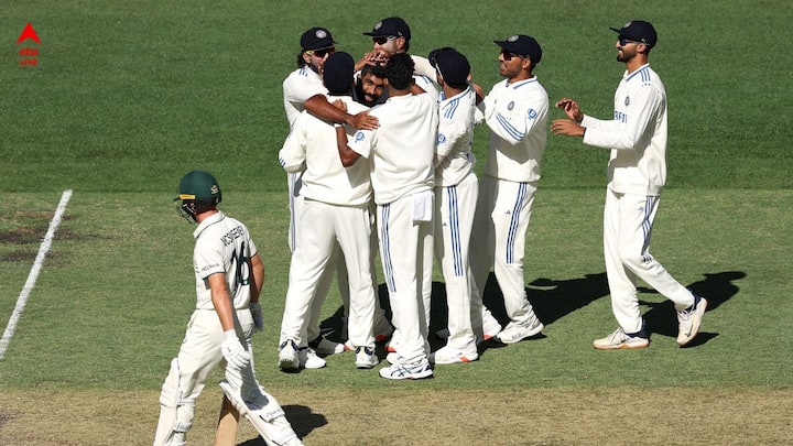 IND vs AUS 1st Test: পারথে প্রথম দিনের খেলা শেষে ভারতীয় দল ৮৩ রানে এগিয়ে রয়েছে। অস্ট্রেলিয়ার হাতে রয়েছে আর তিন উইকেট।