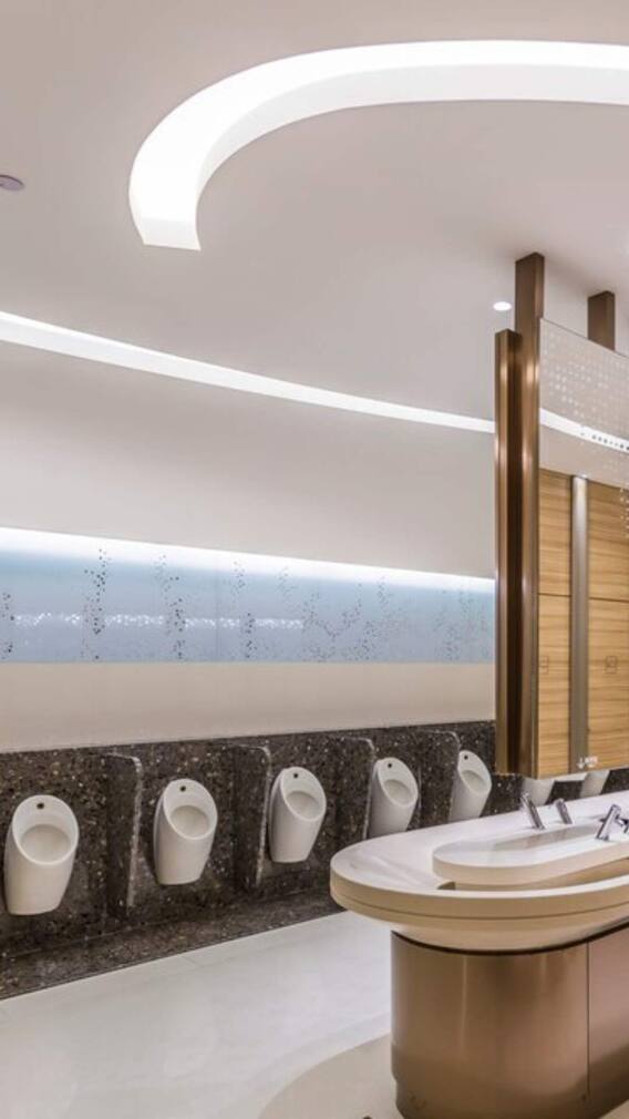 पब्लिक टॉयलेट में छिपा हिडन कैमरा कैसे ढूंढें